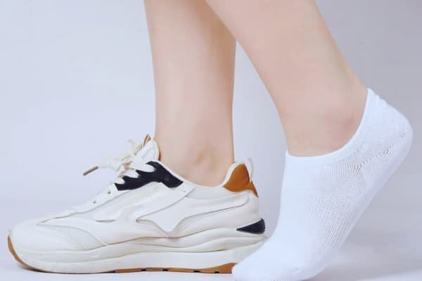 Nike sock lengths explained with no-show socks and how to choose the right sock height for low-cut shoes